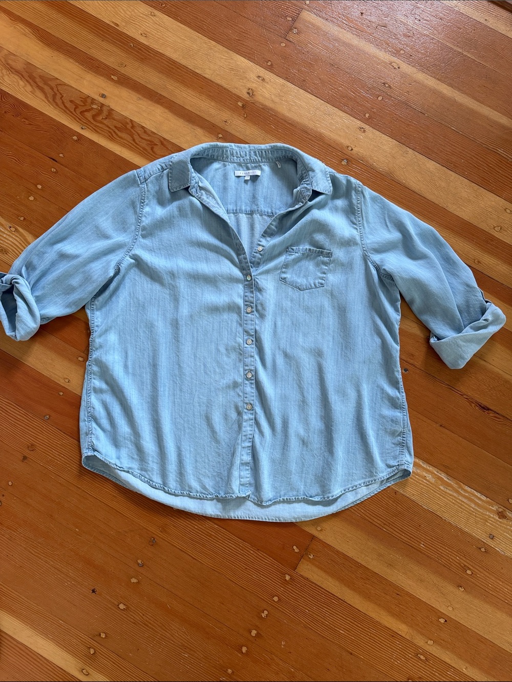 Foxcroft Button Down Chambray Shirt Size 22